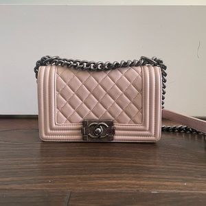 💖SOLD💖CHANEL | Quilted Small Boy Bag